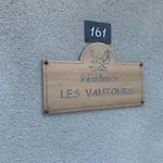 Les Vautours Lejlighed